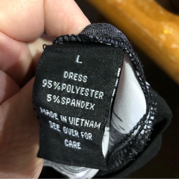 ABStudio Dress - Picture 5 of 5